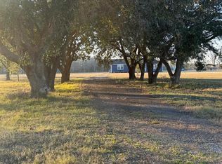 6047 W Creek Rd, East Bernard, TX 77435