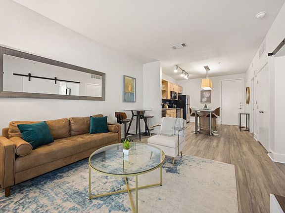 5th image of 810 W Saint Johns Ave #2104