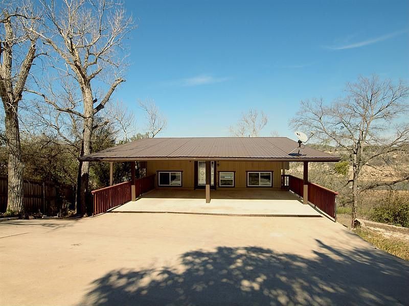1st image of 1221 Lake Shore Dr