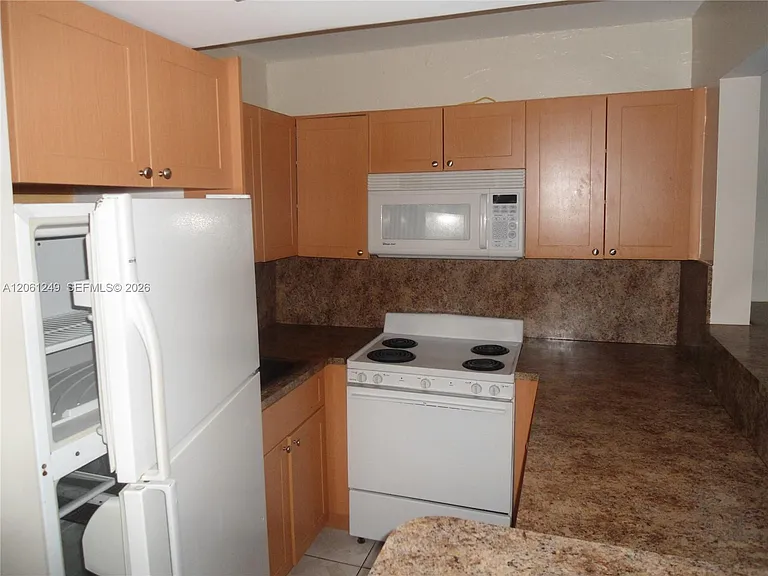 1780 79th Street Cswy #C309 — Photo 7