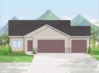 4558 Shale Cir, Mills, WY 82644