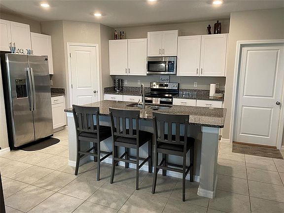 3rd image of 13611 Sea Bridge Dr
