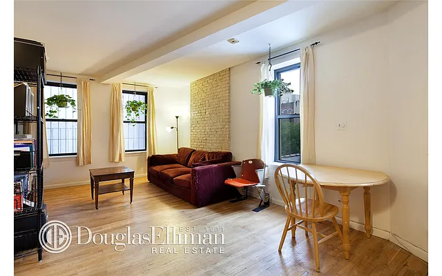 Sold by Douglas Elliman | media 8