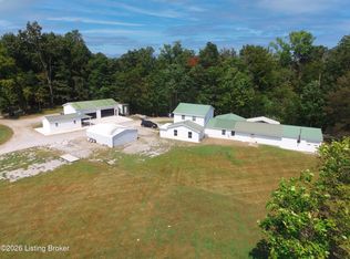 13400 N Blakely Ln, Louisville, KY 40272