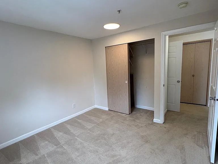 901 Sunset Blvd NE #C310 — Photo 14