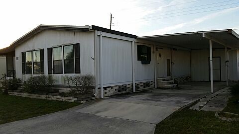 4th image of 608 51st Avenue Plz W