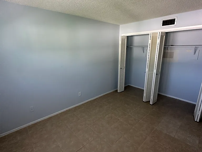 125 Avenida Messina #201 — Photo 12