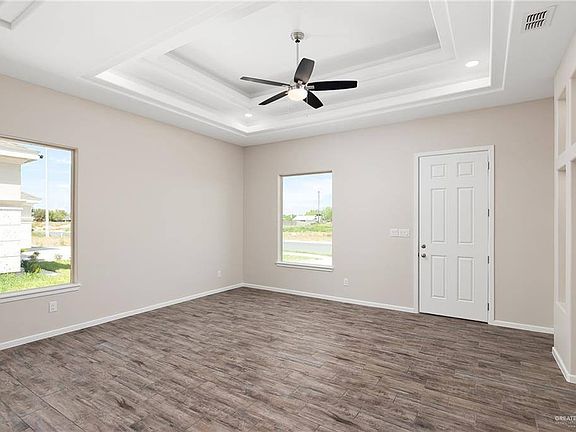 3rd image of 10733 Sugar Bear Dr