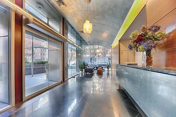 Rented by Corcoran | media 19