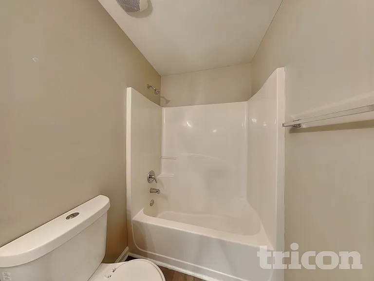 7587 Poplar Falls St — Photo 18