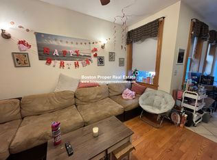5 Phillips St #14, Boston, MA 02114