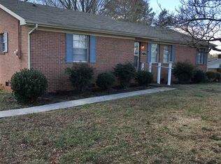 615 Hudson St, Athens, TN 37303