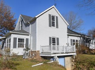 7548 S State Road 145, Birdseye, IN 47513