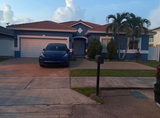 16471 SW 53rd St, Miami, FL 33185