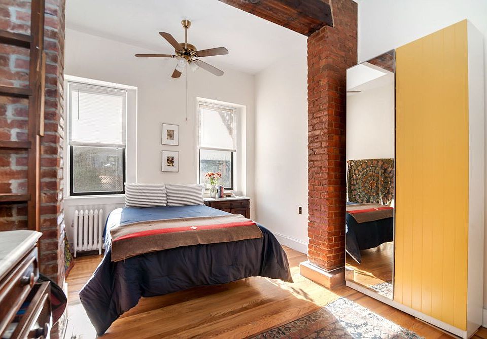 1st image of 282 Sackett St APT 2L