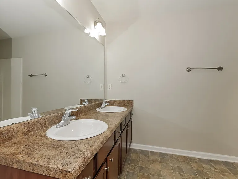 632 Stevens Pl — Photo 13
