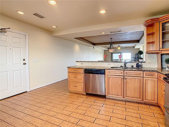 4th image of 7300 Sun Island Dr S APT 1704