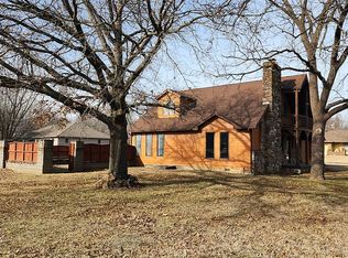 2404 Knollview St, Pittsburg, KS 66762