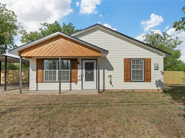 1415 Cloverleaf Rd, Waco, TX 76705