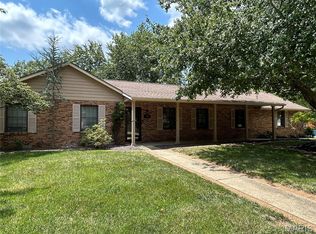 30 Fawn Mdws, Swansea, IL 62226