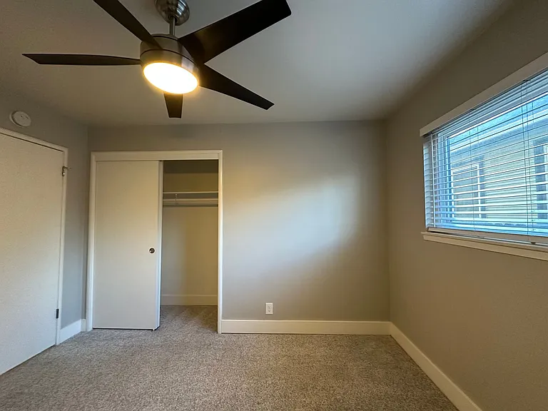 2713 and 2721 T Street, Sacramento — Photo 13