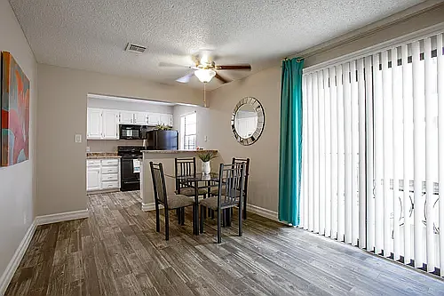 Chandler Meadows Furnished Apartments — Photo 52
