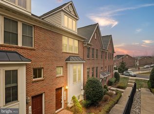 2559 S Kenmore Ct, Arlington, VA 22206