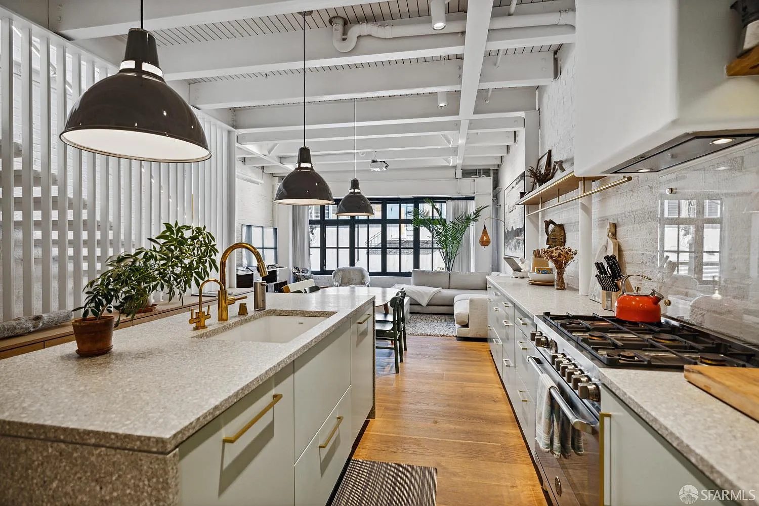32 Heron St photo 1