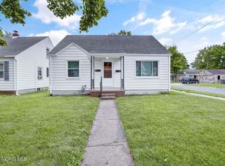 921 Eleanor Ave, Toledo, OH 43612