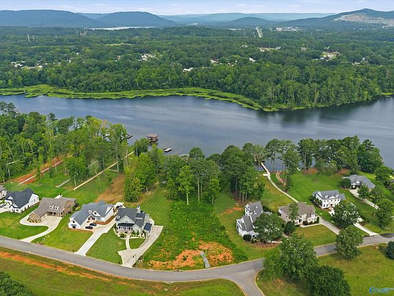 2nd image of 629 Goosepond Island Dr