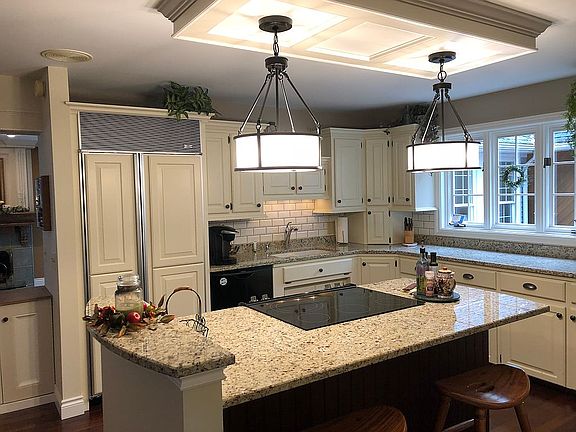 5th image of 8342 Wallinwood Springs Dr