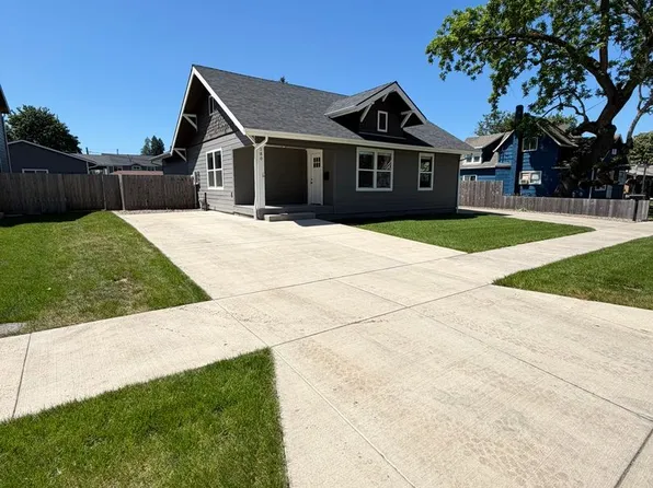 180 Hiatt St, Lebanon, OR 97355