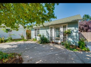 1909 N Skidmore St #B, Portland, OR 97217