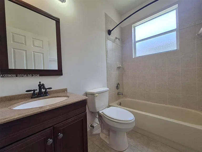 5033 SW 134th Ave — Photo 17
