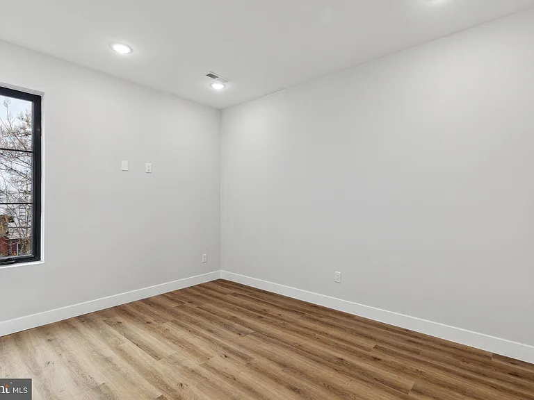 1840 N Gratz St #42-3 — Photo 7
