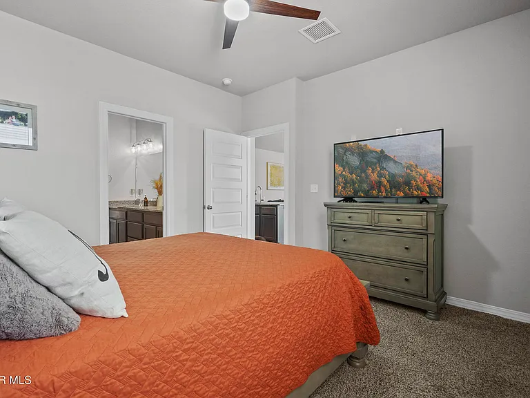 6170 Hidden Passage Ave — Photo 24