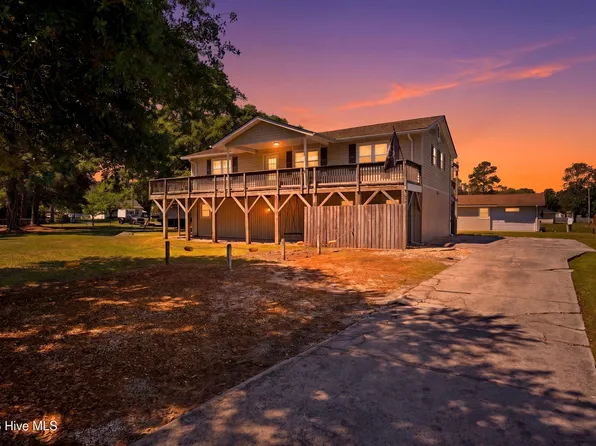 109 Gull Drive, Sneads Ferry, NC 28460
