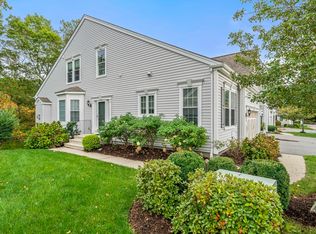 7 Kelly Way UNIT 7, Canton, MA 02021