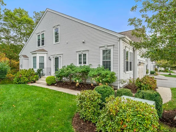 7 Kelly Way Unit 7, Canton, MA 02021