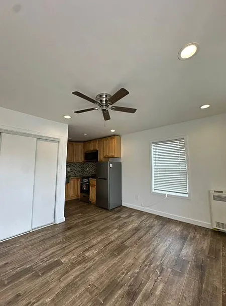 531 W 81st Street — Photo 3