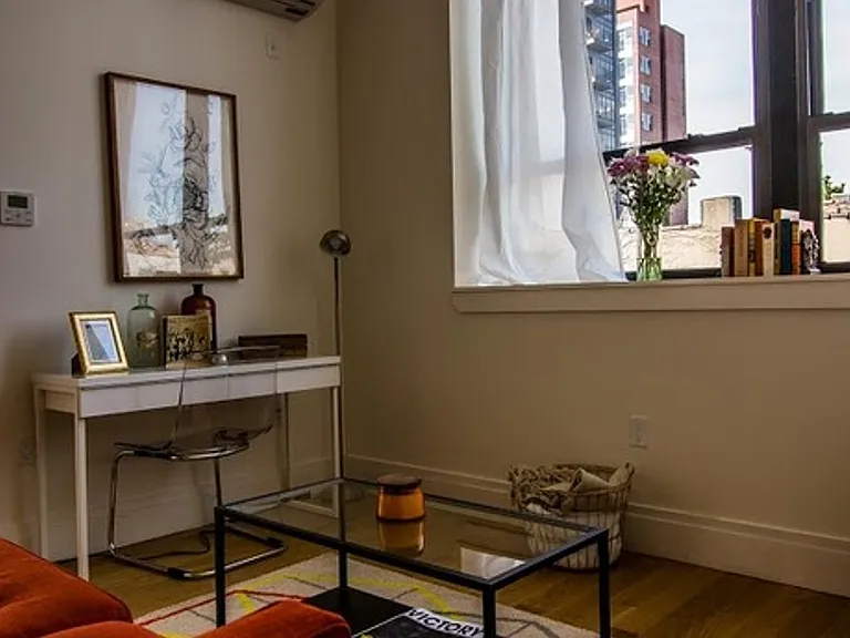 17 Monitor St #1M — Photo 3