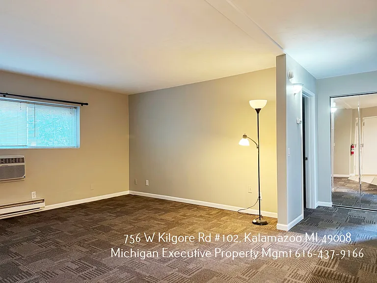 756 W Kilgore Rd #102 — Photo 16