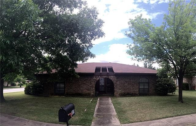 1st image of 6501 Collard Ct