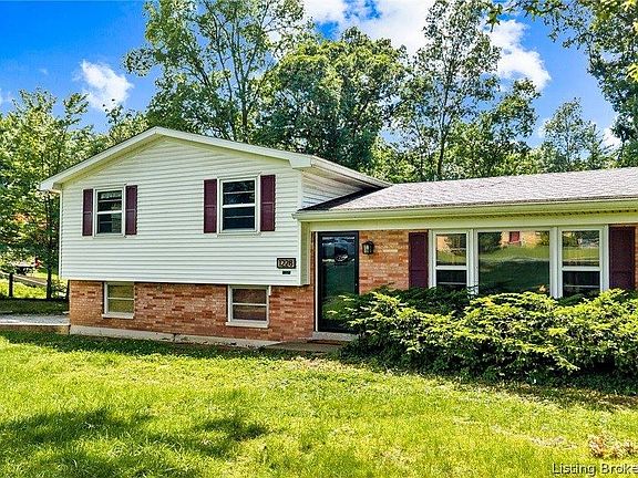 3rd image of 1228 Westwood Ln