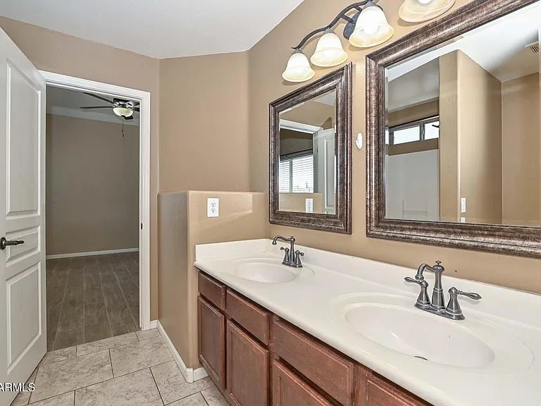 12015 W Camino Vivaz — Photo 18