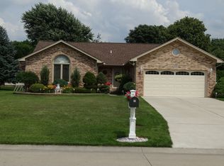 42208 Tessmer Dr, Sterling Heights, MI 48314
