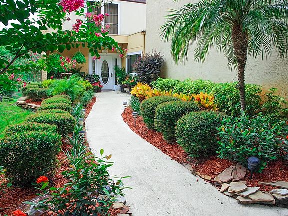 3rd image of 2732 Cove View Dr N
