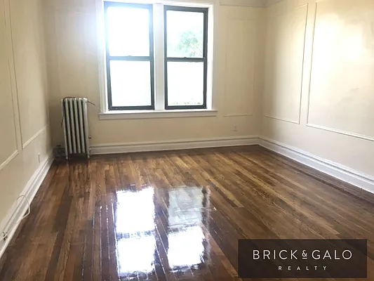 Rented by BRICK & GALO REALTY CORP | media 7