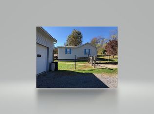 221 Sawmill Rd, Fairmont, WV 26554