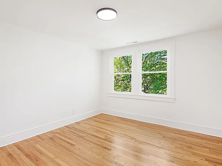 431 S Broad St #2 — Photo 9
